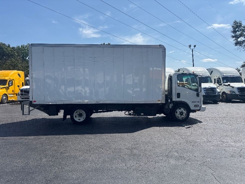 Medium Duty Box Truck-Light and Medium Duty Trucks-Isuzu-2020-NQR-Greensboro-NC-125,088\n\t\tmiles-$ 42,250 - Image 15