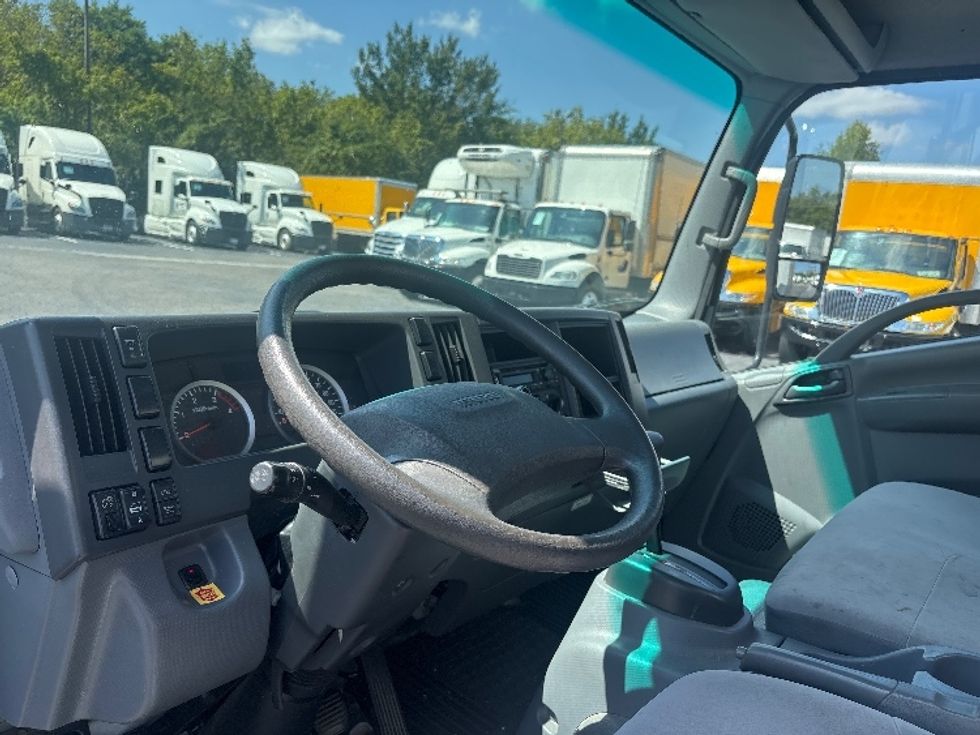 Medium Duty Box Truck-Light and Medium Duty Trucks-Isuzu-2020-NQR-Greensboro-NC-125,088\n\t\tmiles-$ 42,250 - Image 17