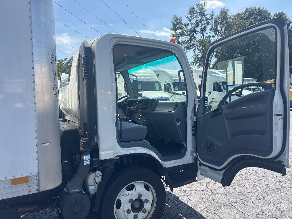 Medium Duty Box Truck-Light and Medium Duty Trucks-Isuzu-2020-NQR-Greensboro-NC-125,088\n\t\tmiles-$ 42,250 - Image 20