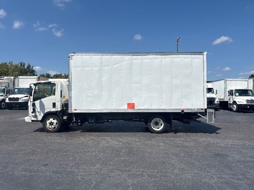 Medium Duty Box Truck-Light and Medium Duty Trucks-Isuzu-2020-NQR-Greensboro-NC-125,088\n\t\tmiles-$ 42,250 - Image 4
