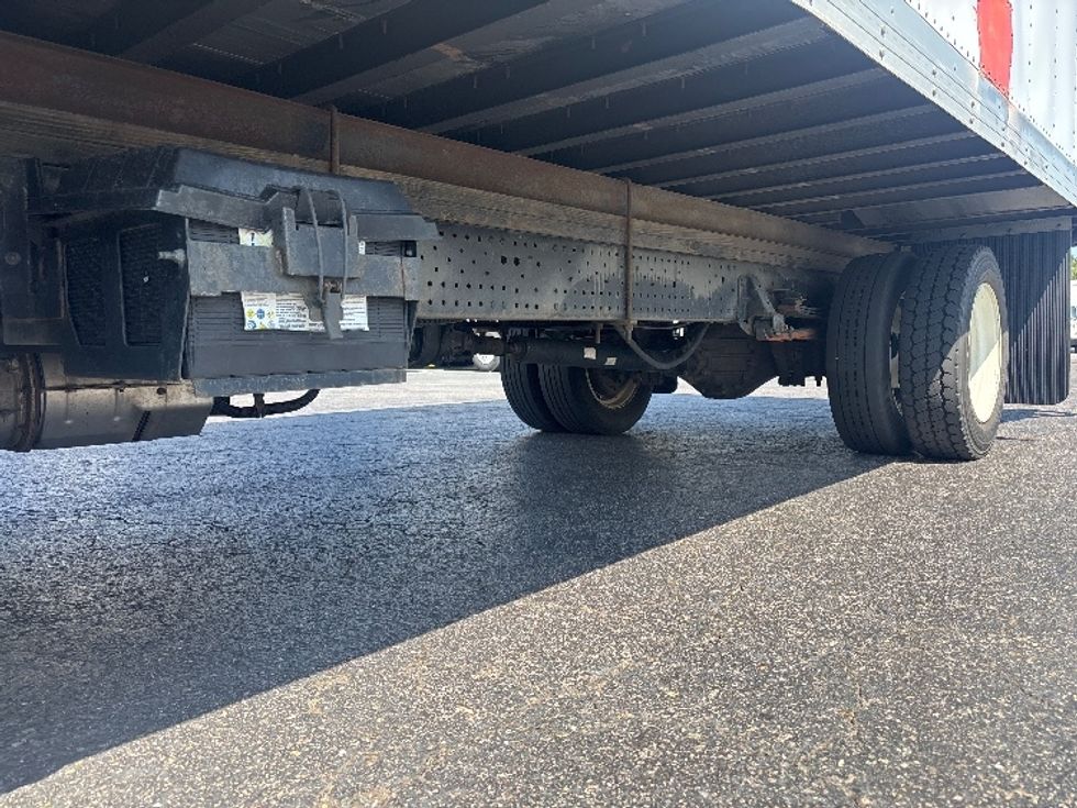 Medium Duty Box Truck-Light and Medium Duty Trucks-Isuzu-2020-NQR-Greensboro-NC-125,088\n\t\tmiles-$ 42,250 - Image 5