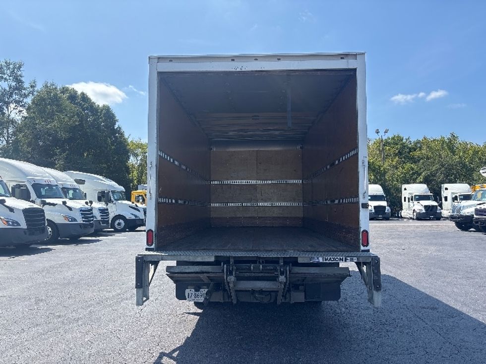 Medium Duty Box Truck-Light and Medium Duty Trucks-Isuzu-2020-NQR-Greensboro-NC-125,088\n\t\tmiles-$ 42,250 - Image 8