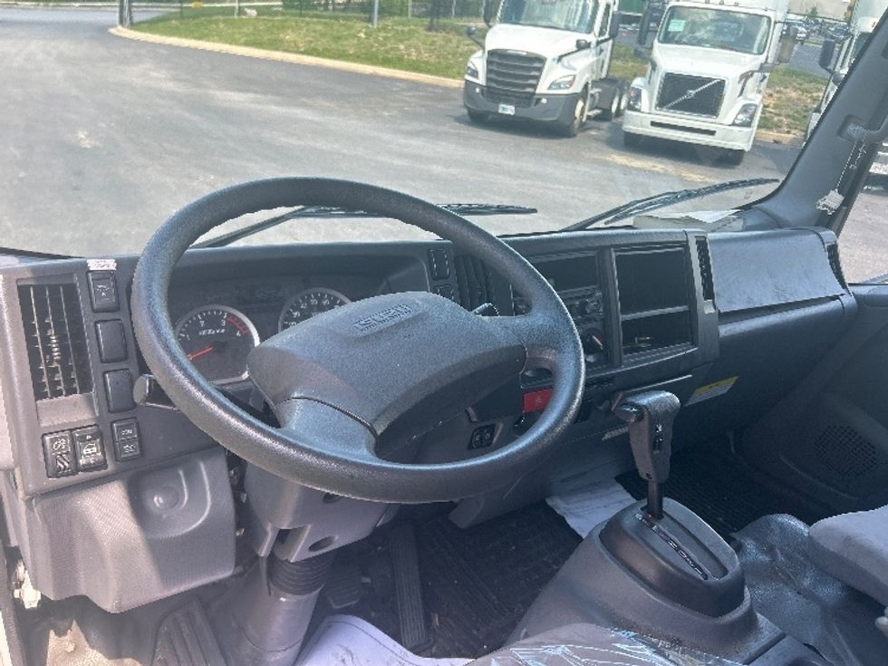 Medium Duty Box Truck-Light and Medium Duty Trucks-Isuzu-2020-NQR-Jessup-MD-91,689\n\t\tmiles-$ 49,750 - Image 18