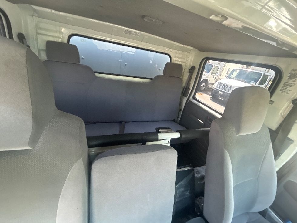 Medium Duty Box Truck-Light and Medium Duty Trucks-Isuzu-2020-NQR-Jessup-MD-91,689\n\t\tmiles-$ 49,750 - Image 23
