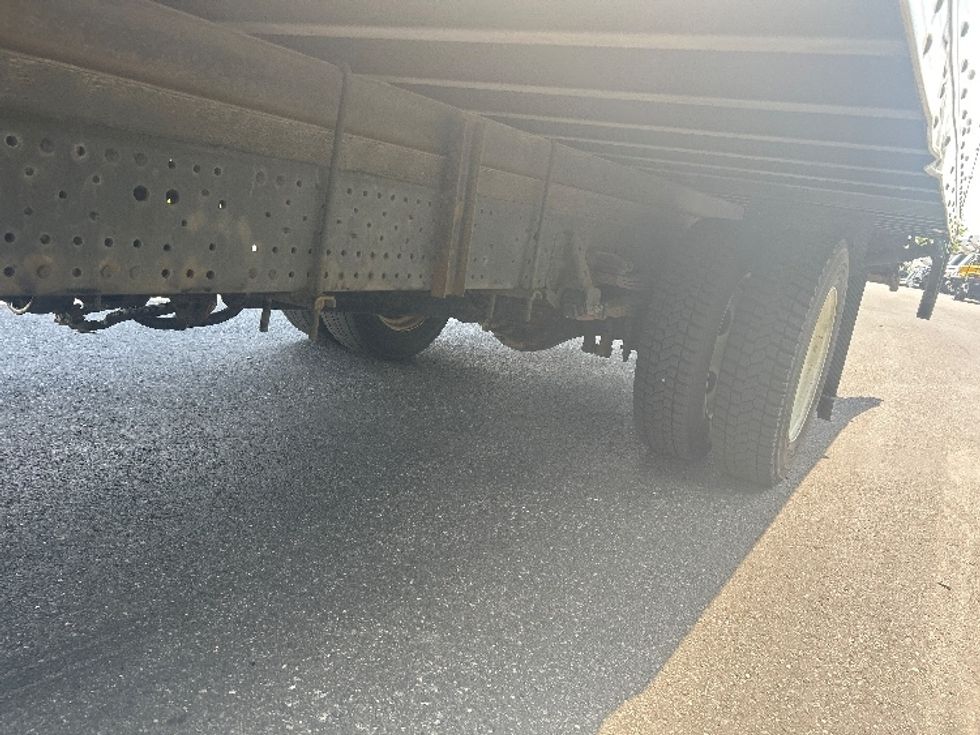 Medium Duty Box Truck-Light and Medium Duty Trucks-Isuzu-2020-NQR-Jessup-MD-91,689\n\t\tmiles-$ 49,750 - Image 5