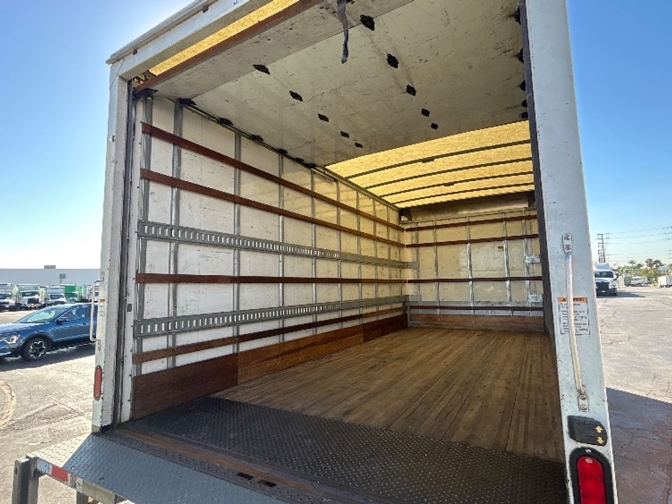 Medium Duty Box Truck-Light and Medium Duty Trucks-Isuzu-2020-NQR-La Mirada-CA-102,063\n\t\tmiles-$ 46,750 - Image 11