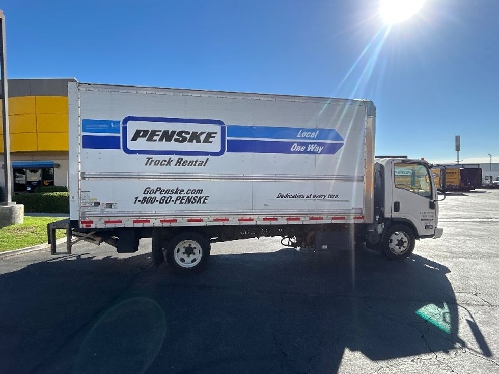 Medium Duty Box Truck-Light and Medium Duty Trucks-Isuzu-2020-NQR-La Mirada-CA-102,063\n\t\tmiles-$ 46,750 - Image 15