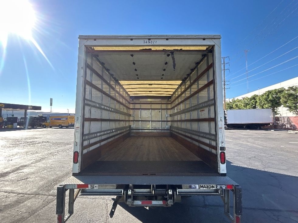 Medium Duty Box Truck-Light and Medium Duty Trucks-Isuzu-2020-NQR-La Mirada-CA-102,063\n\t\tmiles-$ 46,750 - Image 8