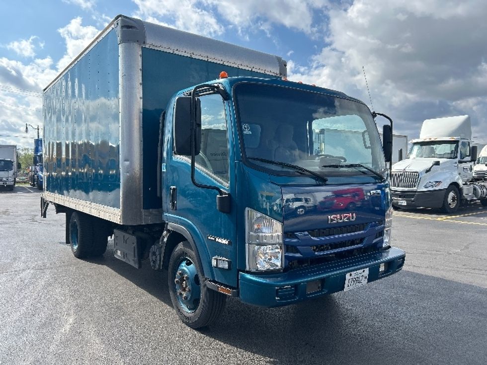 Medium Duty Box Truck-Light and Medium Duty Trucks-Isuzu-2020-NQR-La Porte-IN-159,256\n\t\tmiles-$ 36,750 - Image 1