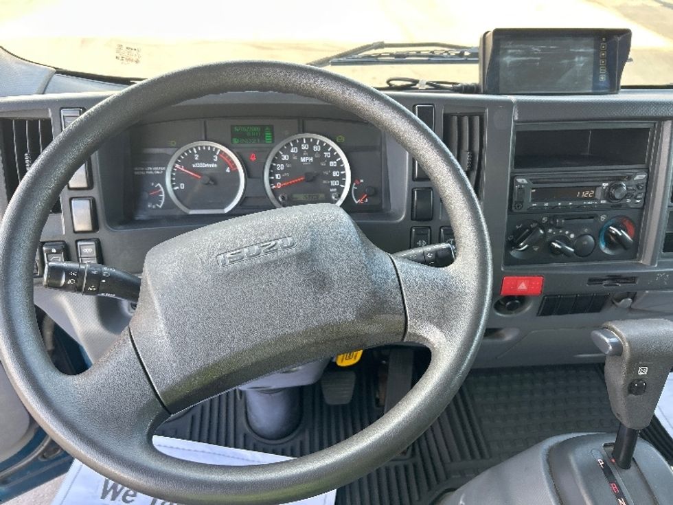 Medium Duty Box Truck-Light and Medium Duty Trucks-Isuzu-2020-NQR-La Porte-IN-159,256\n\t\tmiles-$ 36,750 - Image 18