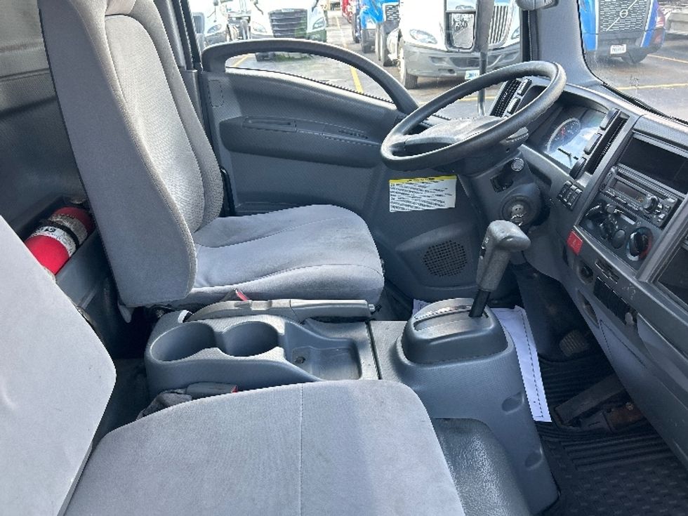 Medium Duty Box Truck-Light and Medium Duty Trucks-Isuzu-2020-NQR-La Porte-IN-159,256\n\t\tmiles-$ 36,750 - Image 22