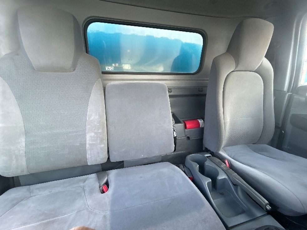 Medium Duty Box Truck-Light and Medium Duty Trucks-Isuzu-2020-NQR-La Porte-IN-159,256\n\t\tmiles-$ 36,750 - Image 26