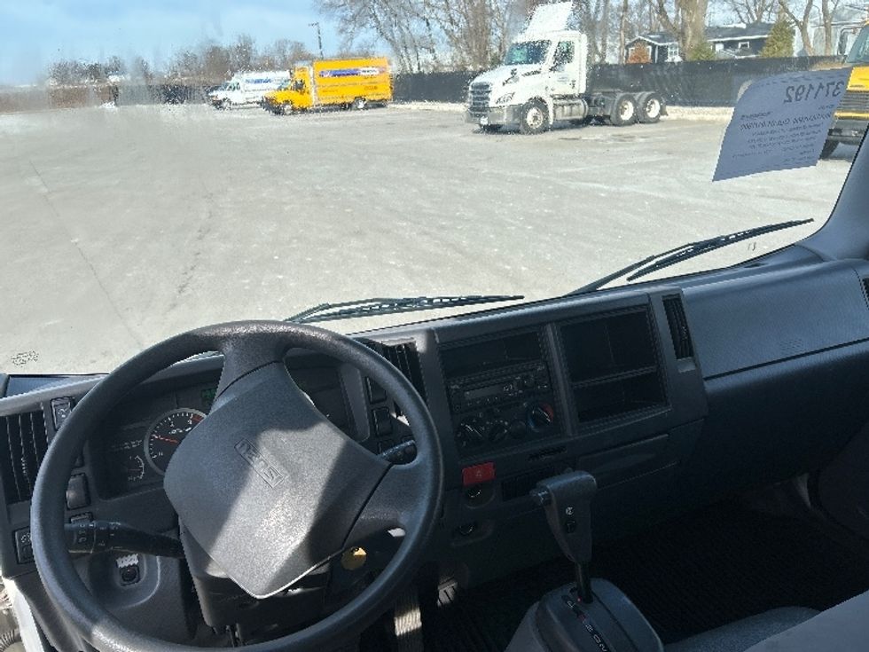 Medium Duty Box Truck-Light and Medium Duty Trucks-Isuzu-2020-NQR-Lansing-MI-59,750\n\t\tmiles-$ 50,000 - Image 18