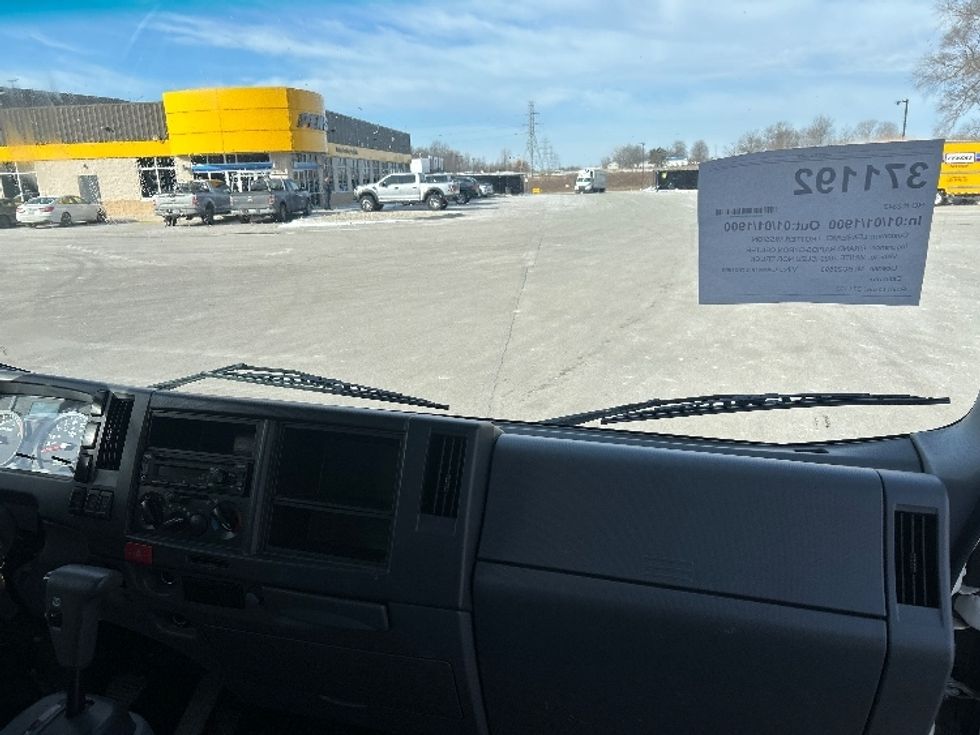 Medium Duty Box Truck-Light and Medium Duty Trucks-Isuzu-2020-NQR-Lansing-MI-59,750\n\t\tmiles-$ 50,000 - Image 21