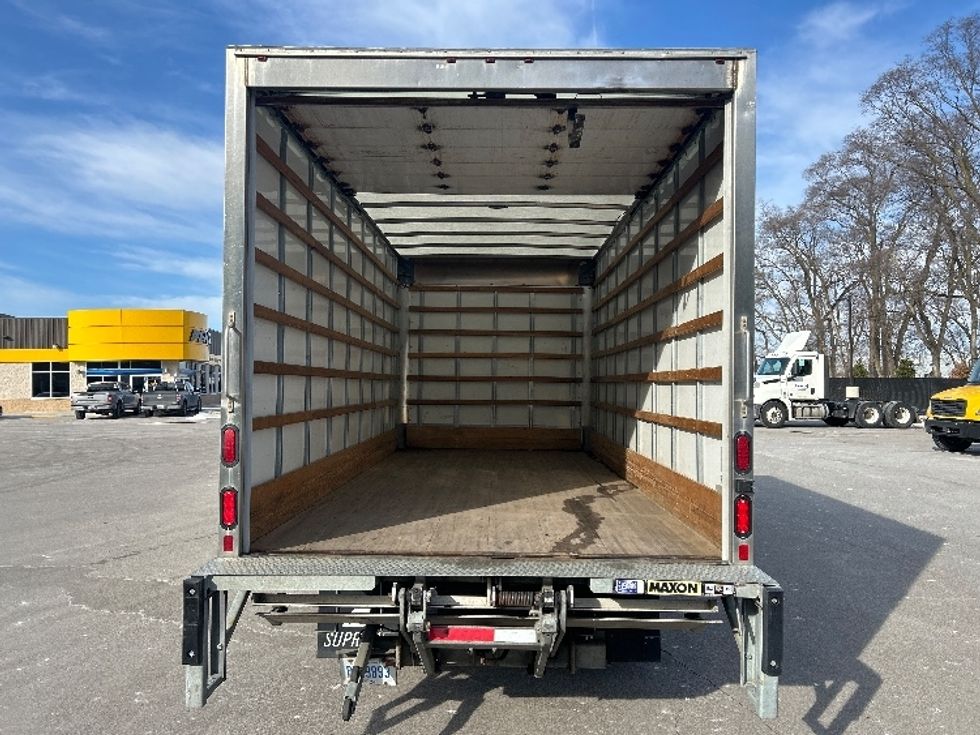 Medium Duty Box Truck-Light and Medium Duty Trucks-Isuzu-2020-NQR-Lansing-MI-59,750\n\t\tmiles-$ 50,000 - Image 8