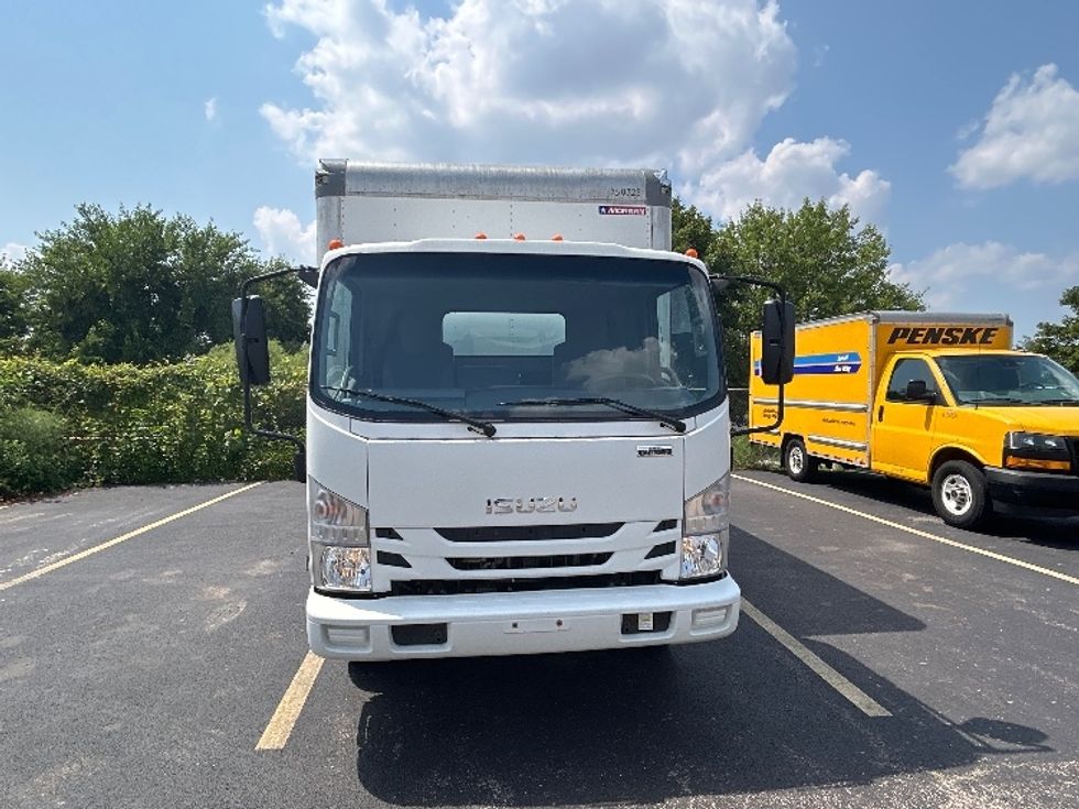 Medium Duty Box Truck-Light and Medium Duty Trucks-Isuzu-2020-NQR-Milwaukee-WI-46,579\n\t\tmiles-$ 50,750 - Image 2