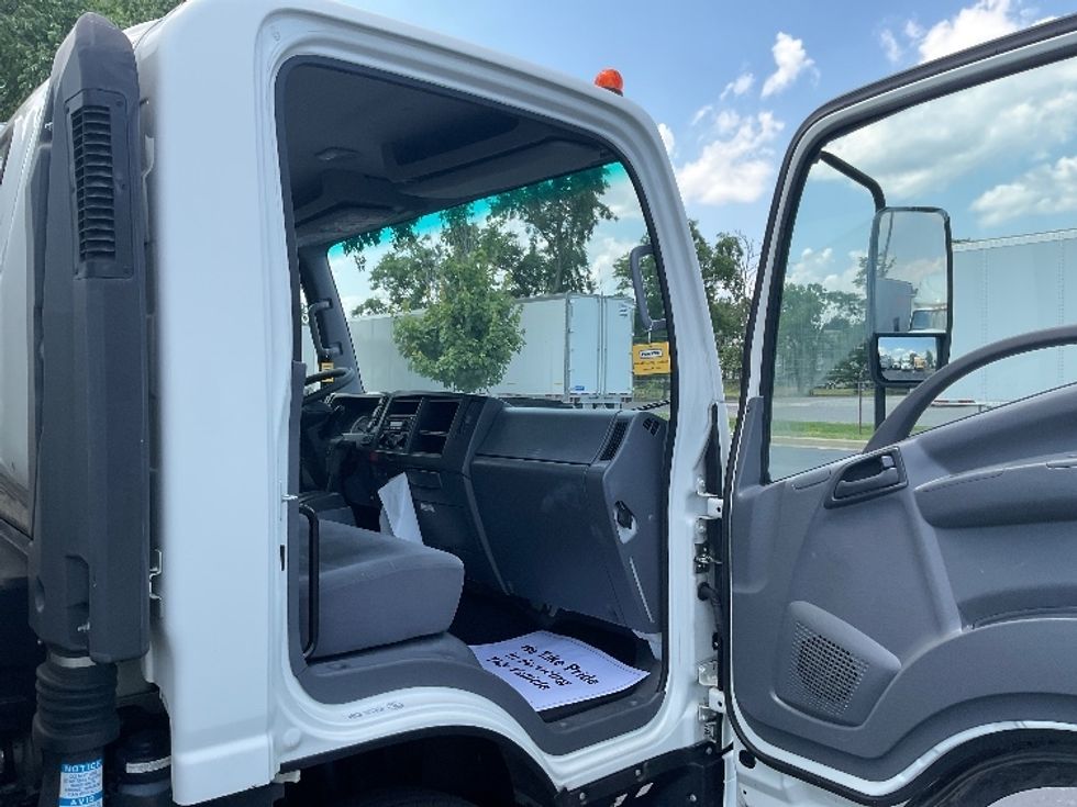 Medium Duty Box Truck-Light and Medium Duty Trucks-Isuzu-2020-NQR-New Castle-DE-76,239\n\t\tmiles-$ 47,250 - Image 20