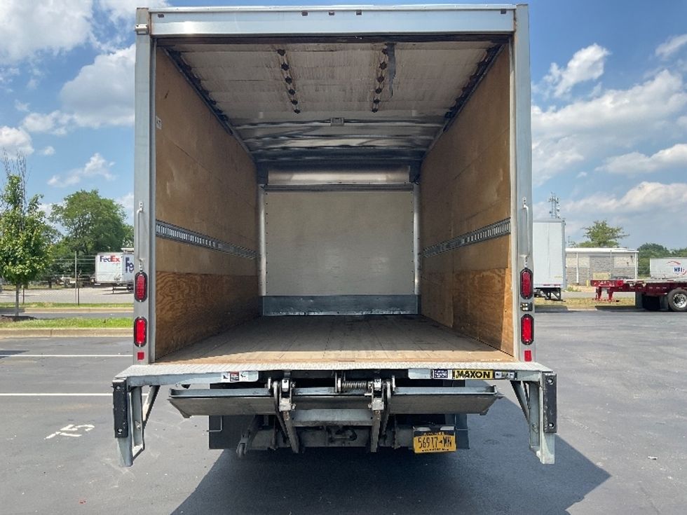 Medium Duty Box Truck-Light and Medium Duty Trucks-Isuzu-2020-NQR-New Castle-DE-76,239\n\t\tmiles-$ 47,250 - Image 8