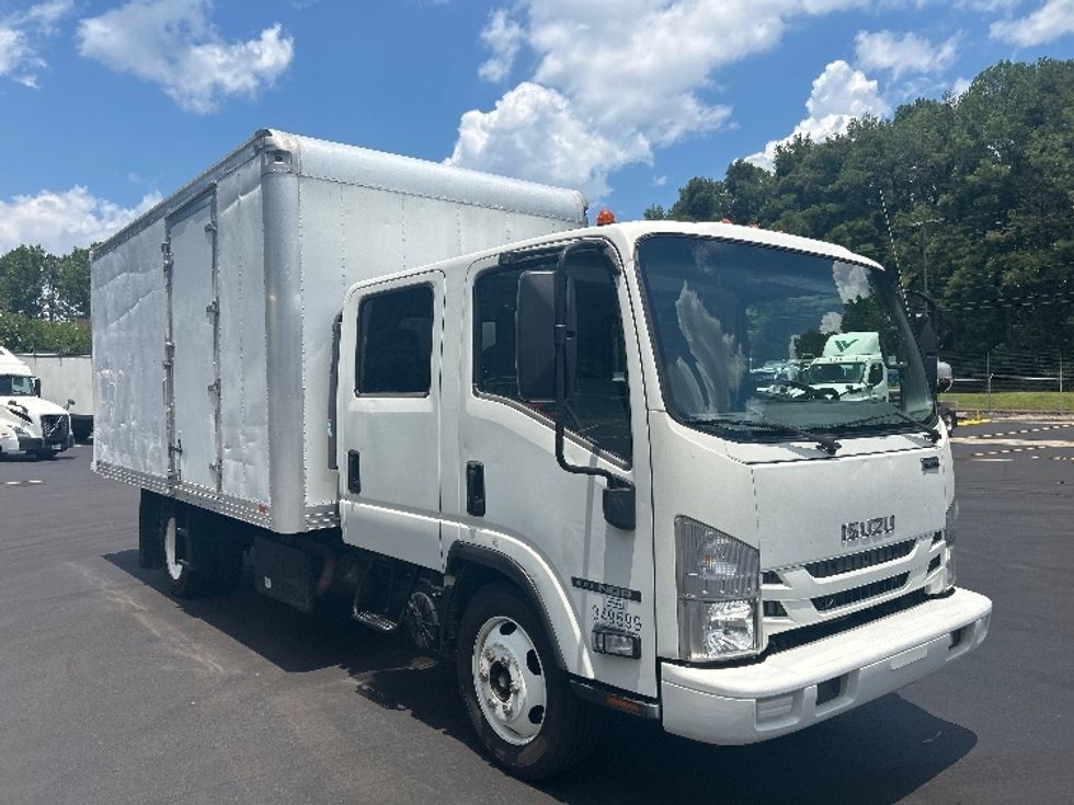 Medium Duty Box Truck-Light and Medium Duty Trucks-Isuzu-2020-NQR-Norcross-GA-140,433\n\t\tmiles-$ 42,750 - Image 1