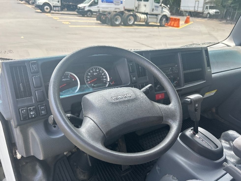Medium Duty Box Truck-Light and Medium Duty Trucks-Isuzu-2020-NQR-Norcross-GA-140,433\n\t\tmiles-$ 42,750 - Image 16