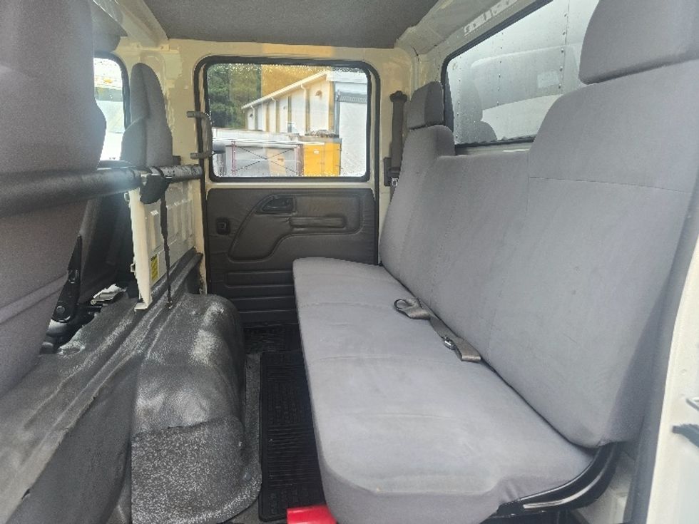 Medium Duty Box Truck-Light and Medium Duty Trucks-Isuzu-2020-NQR-Norcross-GA-140,433\n\t\tmiles-$ 42,750 - Image 25