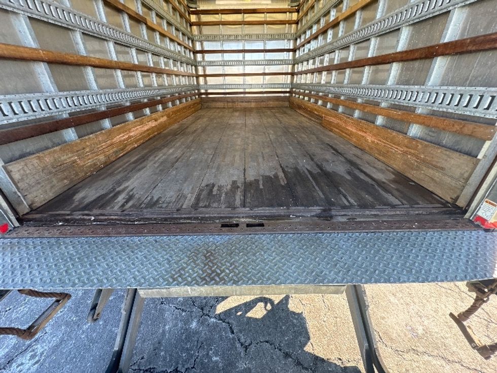 Medium Duty Box Truck-Light and Medium Duty Trucks-Isuzu-2020-NQR-Parsippany-NJ-100,925\n\t\tmiles-$ 43,500 - Image 10