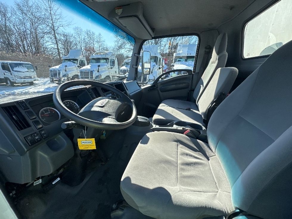 Medium Duty Box Truck-Light and Medium Duty Trucks-Isuzu-2020-NQR-Parsippany-NJ-100,925\n\t\tmiles-$ 43,500 - Image 17