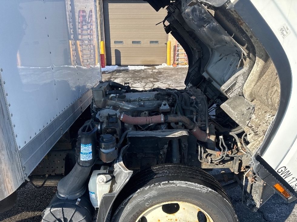 Medium Duty Box Truck-Light and Medium Duty Trucks-Isuzu-2020-NQR-Parsippany-NJ-100,925\n\t\tmiles-$ 43,500 - Image 23