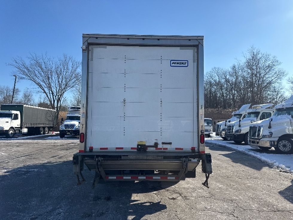 Medium Duty Box Truck-Light and Medium Duty Trucks-Isuzu-2020-NQR-Parsippany-NJ-100,925\n\t\tmiles-$ 43,500 - Image 7