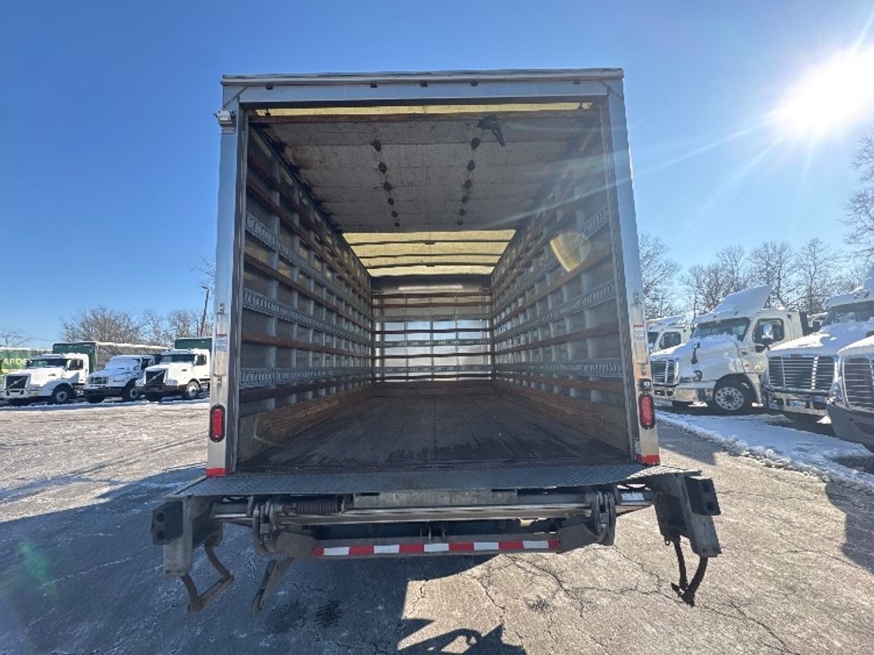 Medium Duty Box Truck-Light and Medium Duty Trucks-Isuzu-2020-NQR-Parsippany-NJ-100,925\n\t\tmiles-$ 43,500 - Image 8