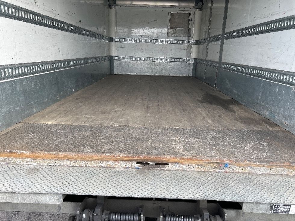 Medium Duty Box Truck-Light and Medium Duty Trucks-Isuzu-2020-NQR-Parsippany-NJ-144,758\n\t\tmiles-$ 38,500 - Image 10