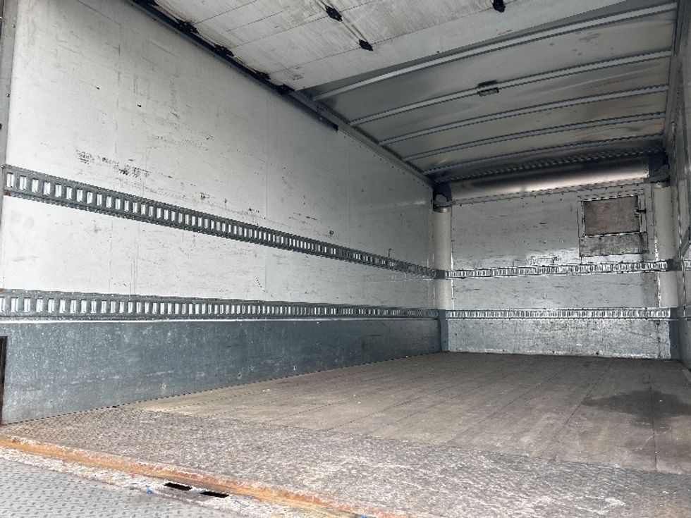 Medium Duty Box Truck-Light and Medium Duty Trucks-Isuzu-2020-NQR-Parsippany-NJ-144,758\n\t\tmiles-$ 38,500 - Image 11