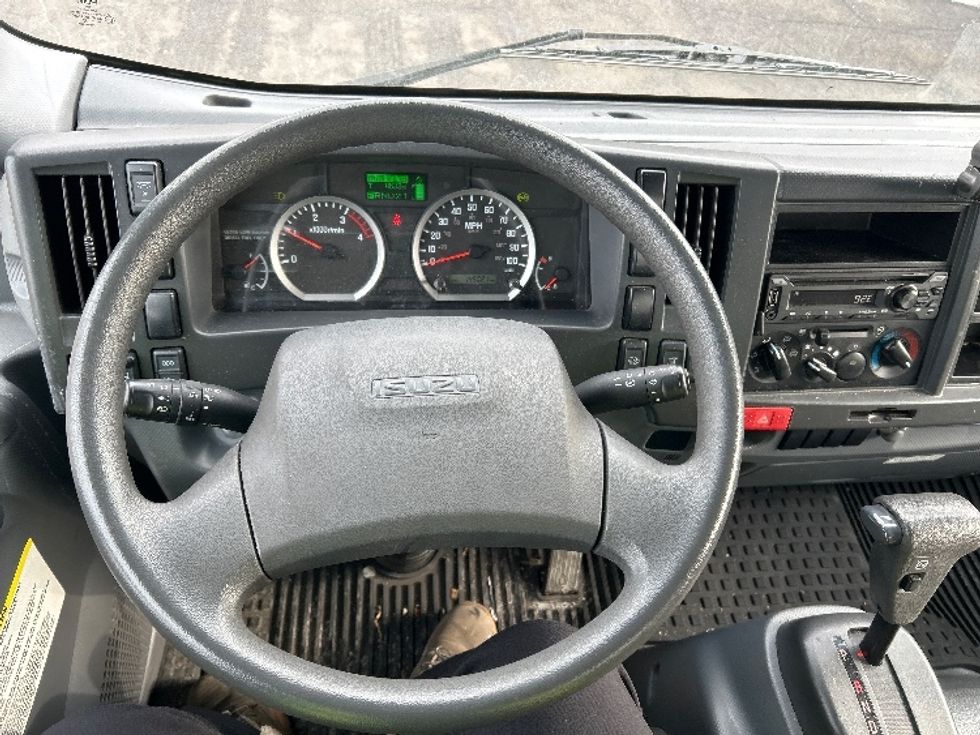 Medium Duty Box Truck-Light and Medium Duty Trucks-Isuzu-2020-NQR-Parsippany-NJ-144,758\n\t\tmiles-$ 38,500 - Image 17