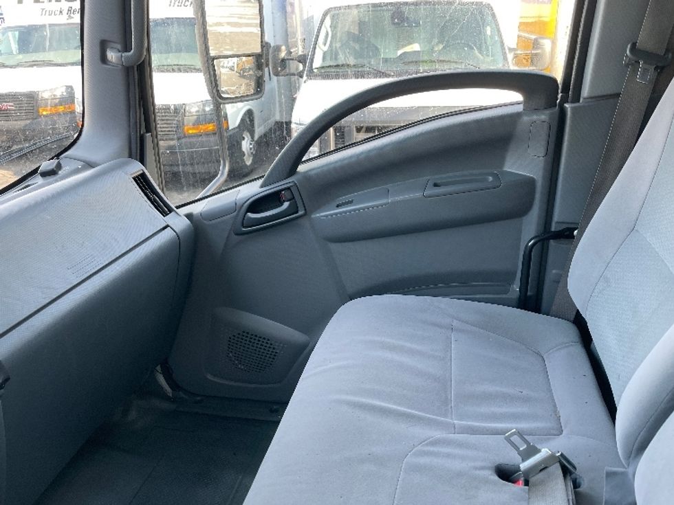 Medium Duty Box Truck-Light and Medium Duty Trucks-Isuzu-2020-NQR-Parsippany-NJ-144,758\n\t\tmiles-$ 38,500 - Image 19