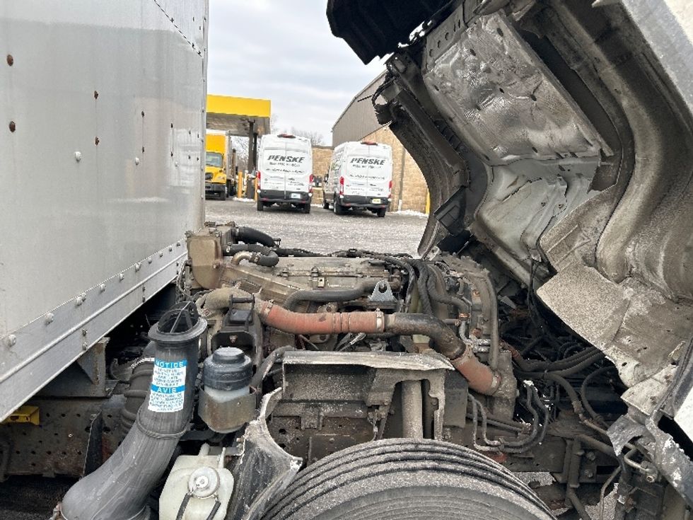 Medium Duty Box Truck-Light and Medium Duty Trucks-Isuzu-2020-NQR-Parsippany-NJ-144,758\n\t\tmiles-$ 38,500 - Image 23