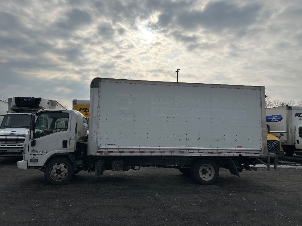 Medium Duty Box Truck-Light and Medium Duty Trucks-Isuzu-2020-NQR-Parsippany-NJ-144,758\n\t\tmiles-$ 38,500 - Image 4