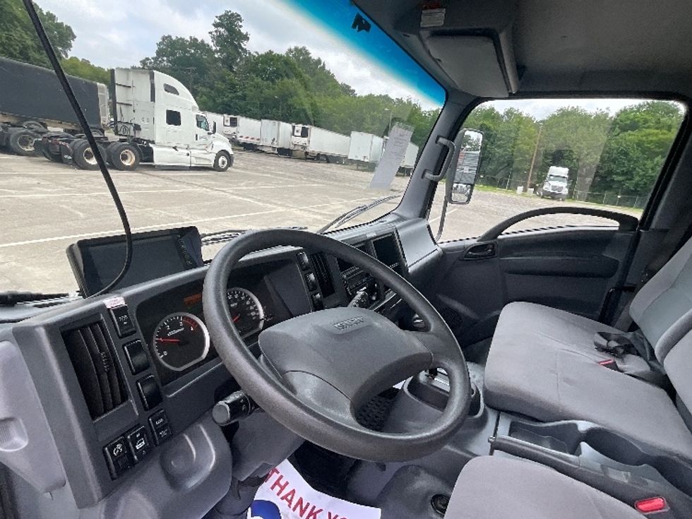 Medium Duty Box Truck-Light and Medium Duty Trucks-Isuzu-2020-NQR-Prince George-VA-109,924\n\t\tmiles-$ 44,000 - Image 17