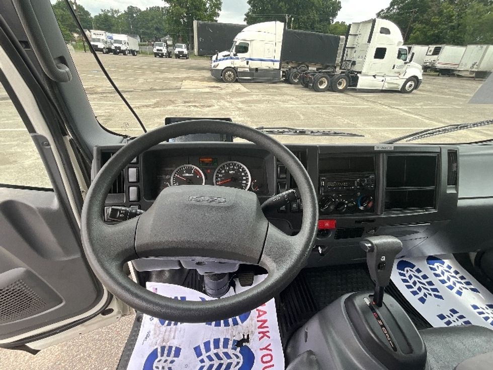 Medium Duty Box Truck-Light and Medium Duty Trucks-Isuzu-2020-NQR-Prince George-VA-109,924\n\t\tmiles-$ 44,000 - Image 18