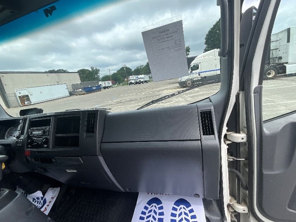 Medium Duty Box Truck-Light and Medium Duty Trucks-Isuzu-2020-NQR-Prince George-VA-109,924\n\t\tmiles-$ 44,000 - Image 21