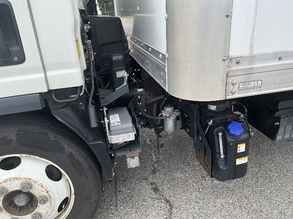 Medium Duty Box Truck-Light and Medium Duty Trucks-Isuzu-2020-NQR-Prince George-VA-109,924\n\t\tmiles-$ 44,000 - Image 24
