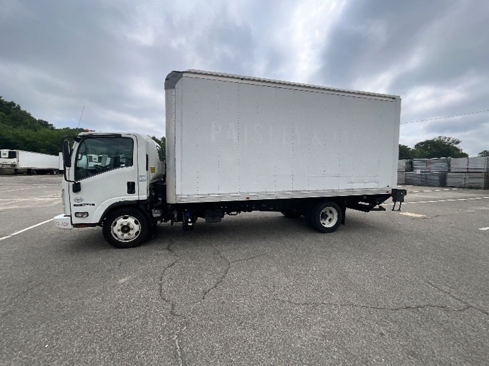 Medium Duty Box Truck-Light and Medium Duty Trucks-Isuzu-2020-NQR-Prince George-VA-109,924\n\t\tmiles-$ 44,000 - Image 4