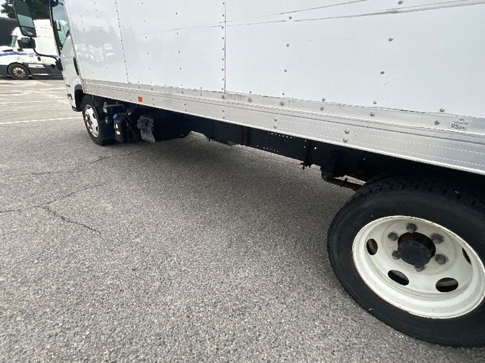 Medium Duty Box Truck-Light and Medium Duty Trucks-Isuzu-2020-NQR-Prince George-VA-109,924\n\t\tmiles-$ 44,000 - Image 5