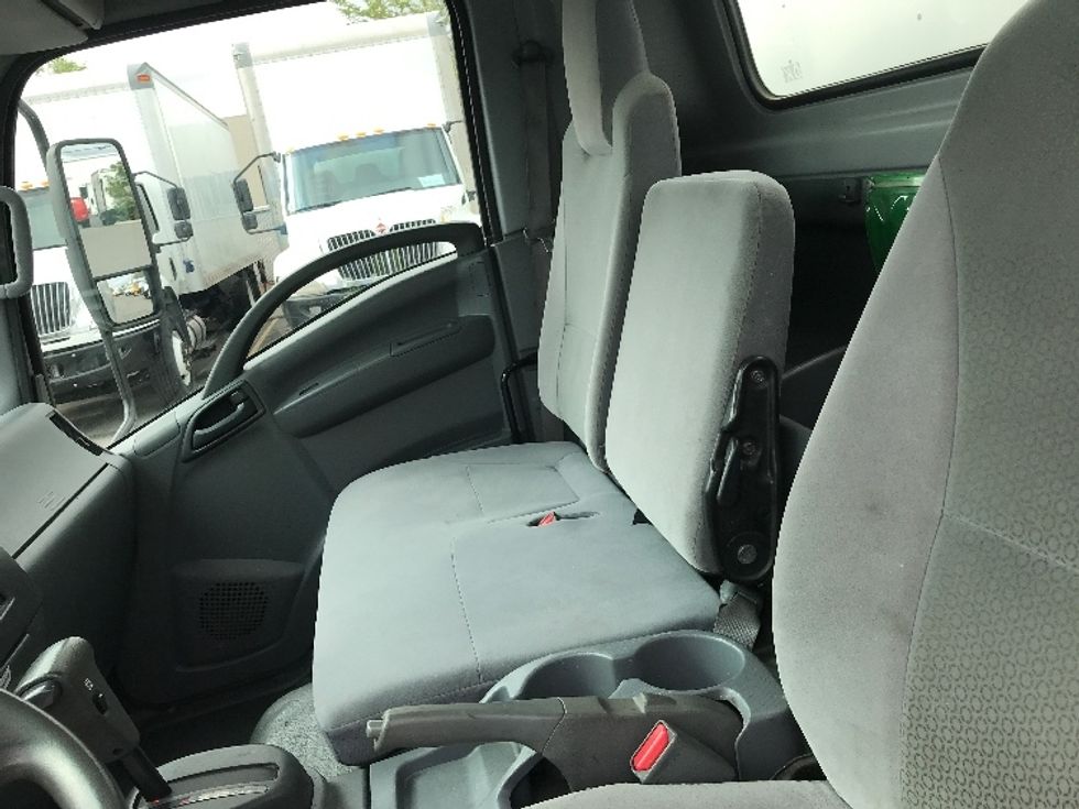 2020 Isuzu NQR photo 16