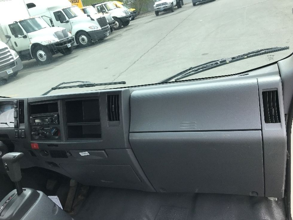 2020 Isuzu NQR photo 18