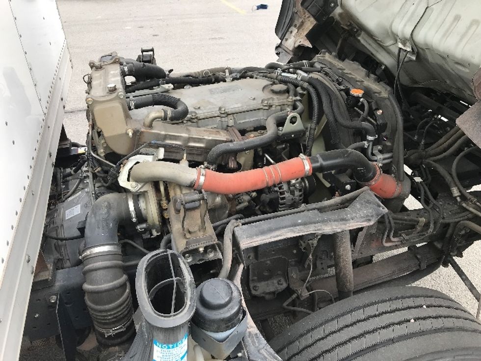 2020 Isuzu NQR photo 20