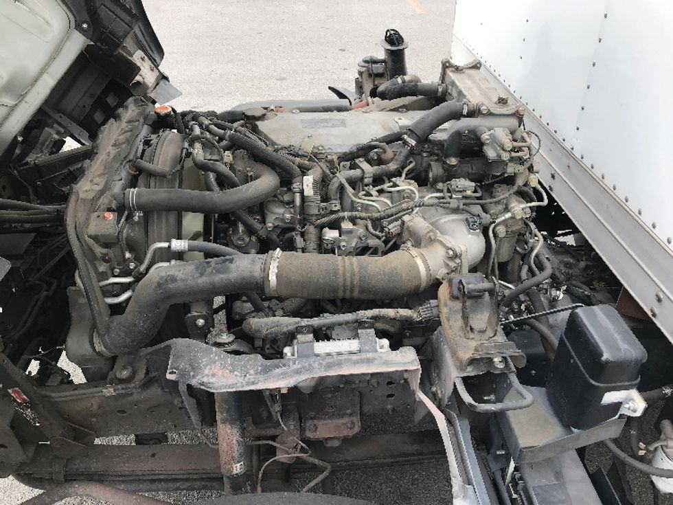 2020 Isuzu NQR photo 21