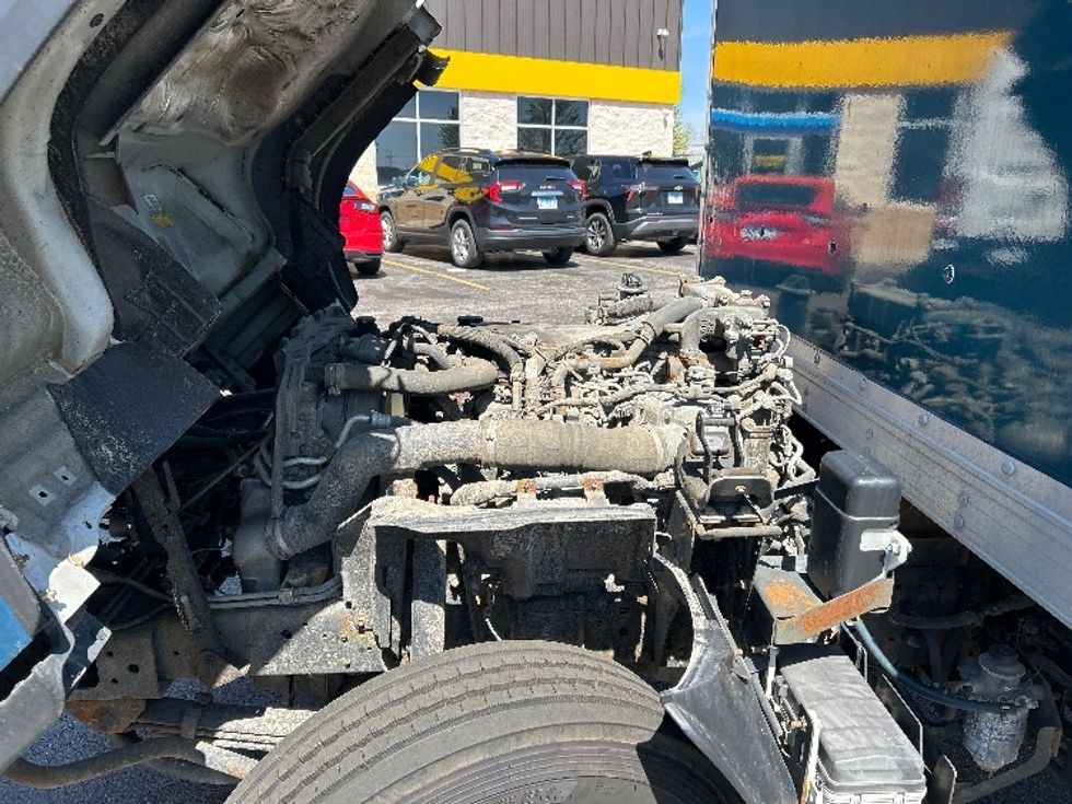 Medium Duty Box Truck-Light and Medium Duty Trucks-Isuzu-2020-NQR-Sturtevant-WI-148,135\n\t\tmiles-$ 39,500 - Image 23