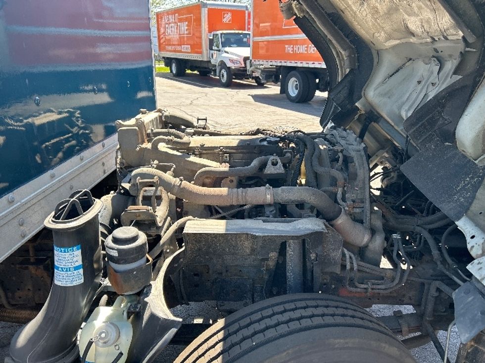 Medium Duty Box Truck-Light and Medium Duty Trucks-Isuzu-2020-NQR-Sturtevant-WI-148,135\n\t\tmiles-$ 39,500 - Image 24