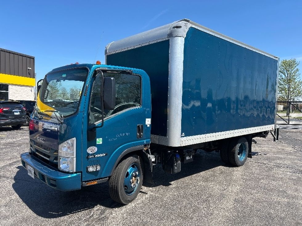 Medium Duty Box Truck-Light and Medium Duty Trucks-Isuzu-2020-NQR-Sturtevant-WI-148,135\n\t\tmiles-$ 39,500 - Image 3