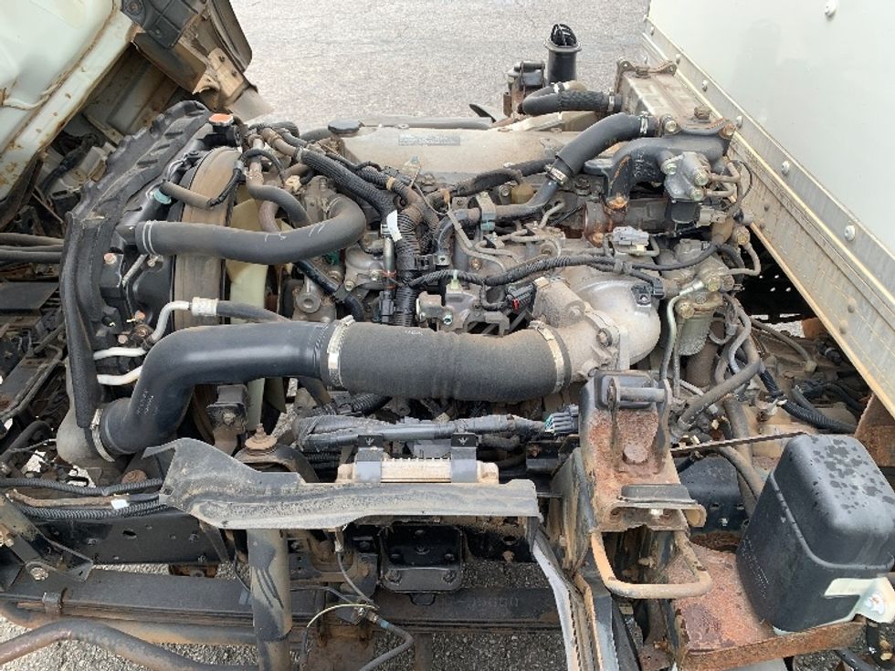 Medium Duty Box Truck-Light and Medium Duty Trucks-Isuzu-2020-NQR-Torrance-CA-110,056\n\t\tmiles-$ 50,250 - Image 24